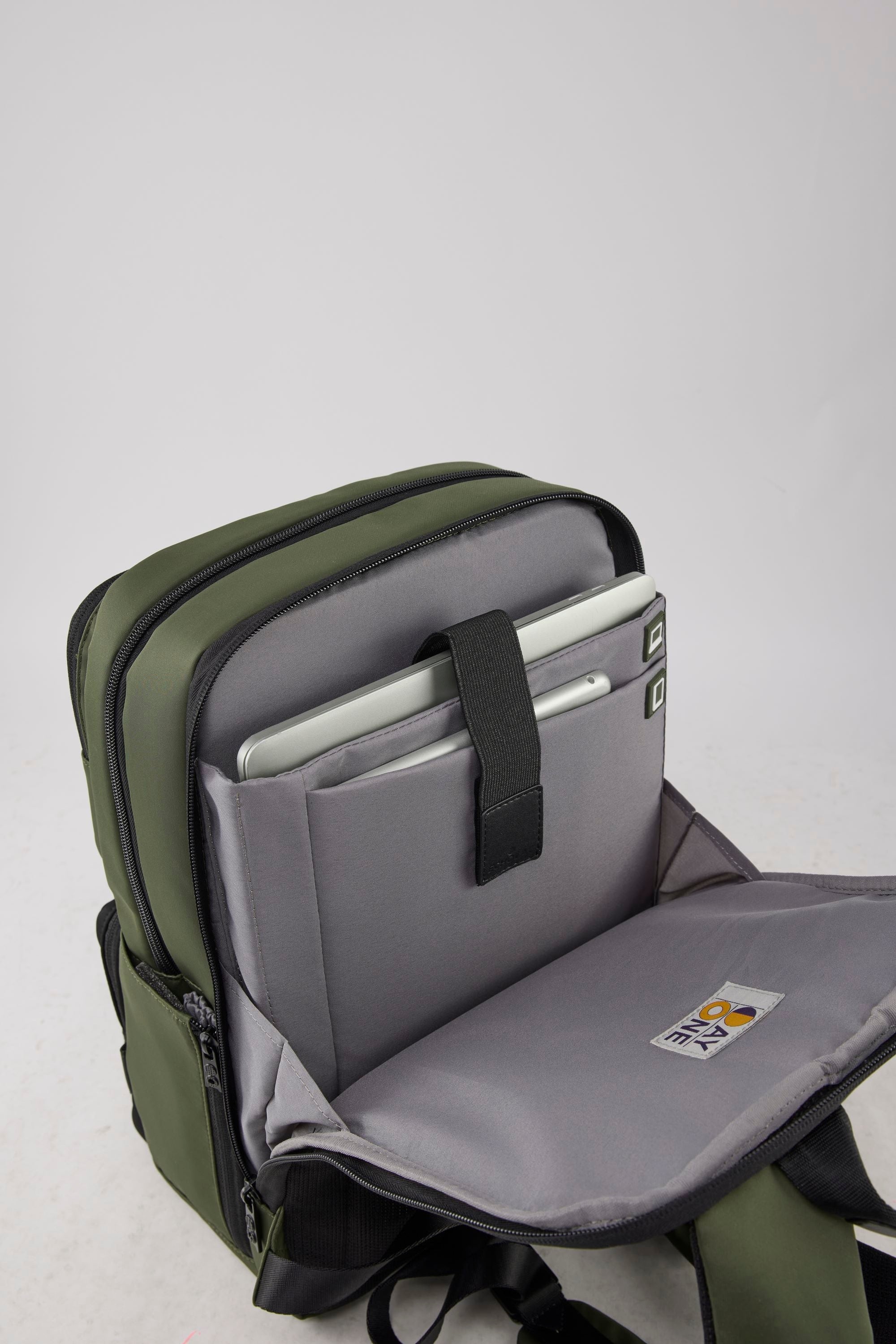 Echolac Day One Backpack